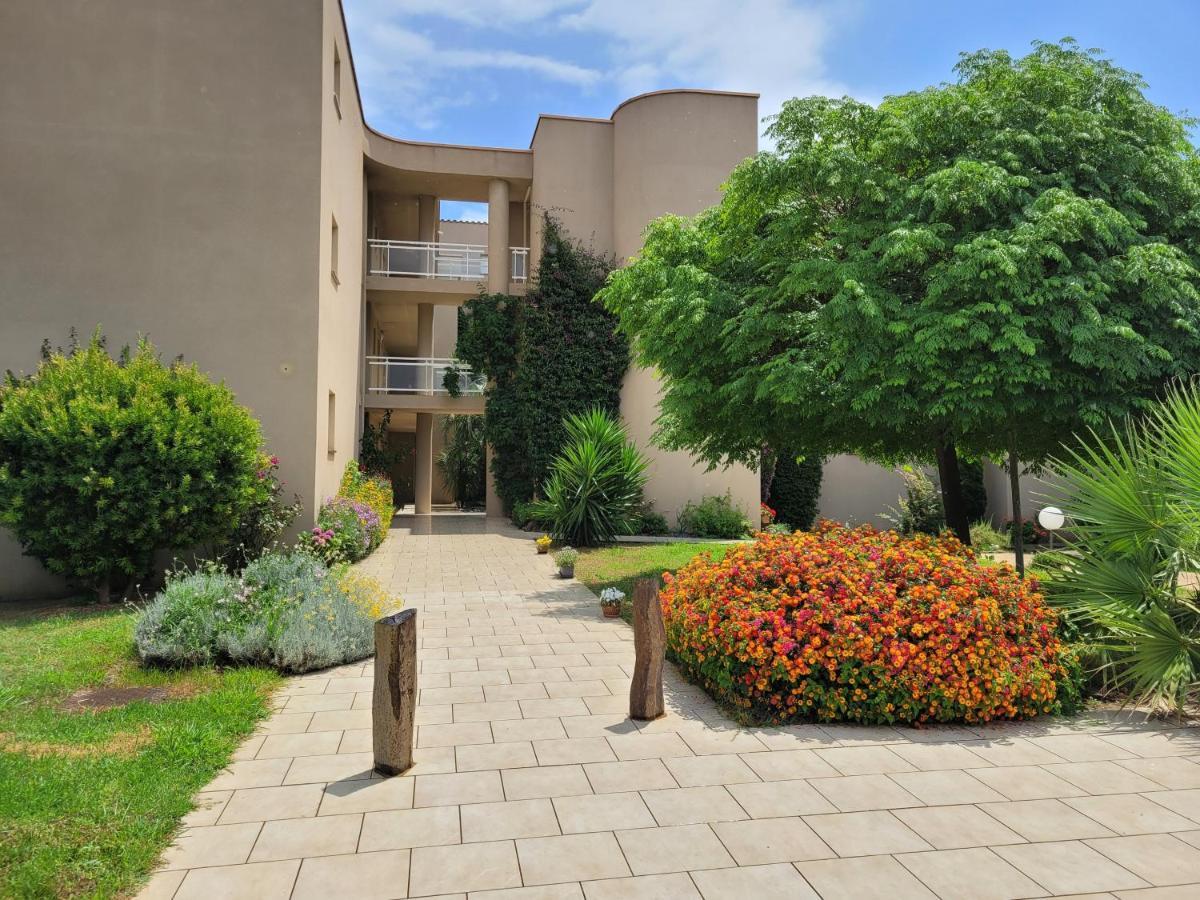 Appartement T2 Bord De Mer - Maria Beach Santa-Lucia-di-Moriani Ngoại thất bức ảnh